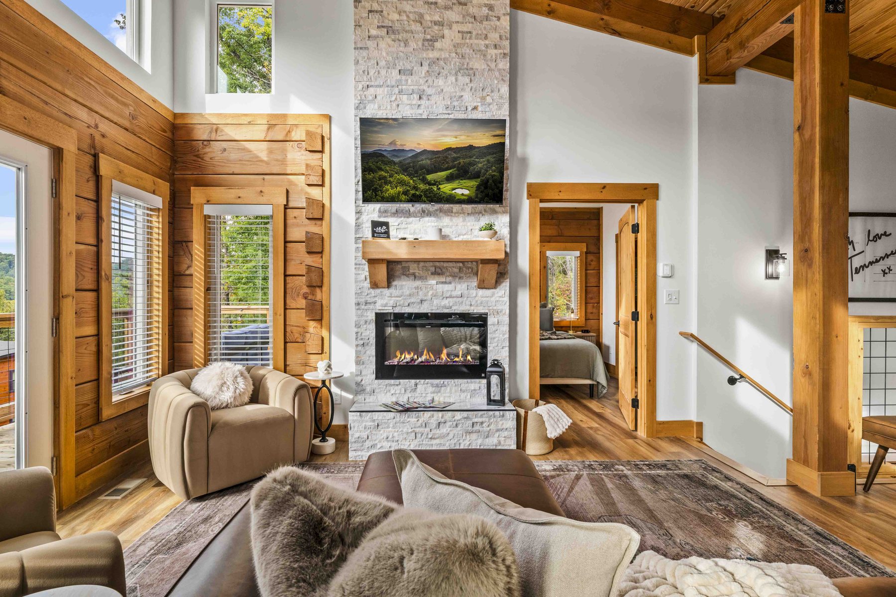 The Smoky Reserve — Great Room