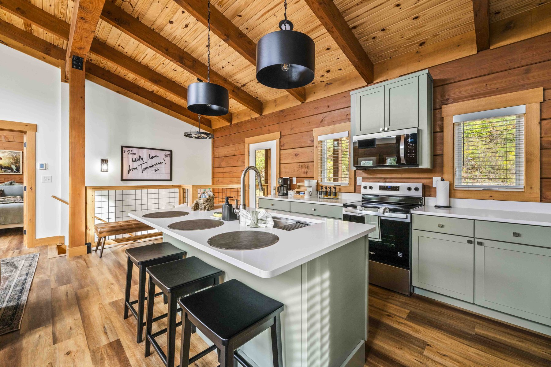 The Smoky Reserve — Kitchen