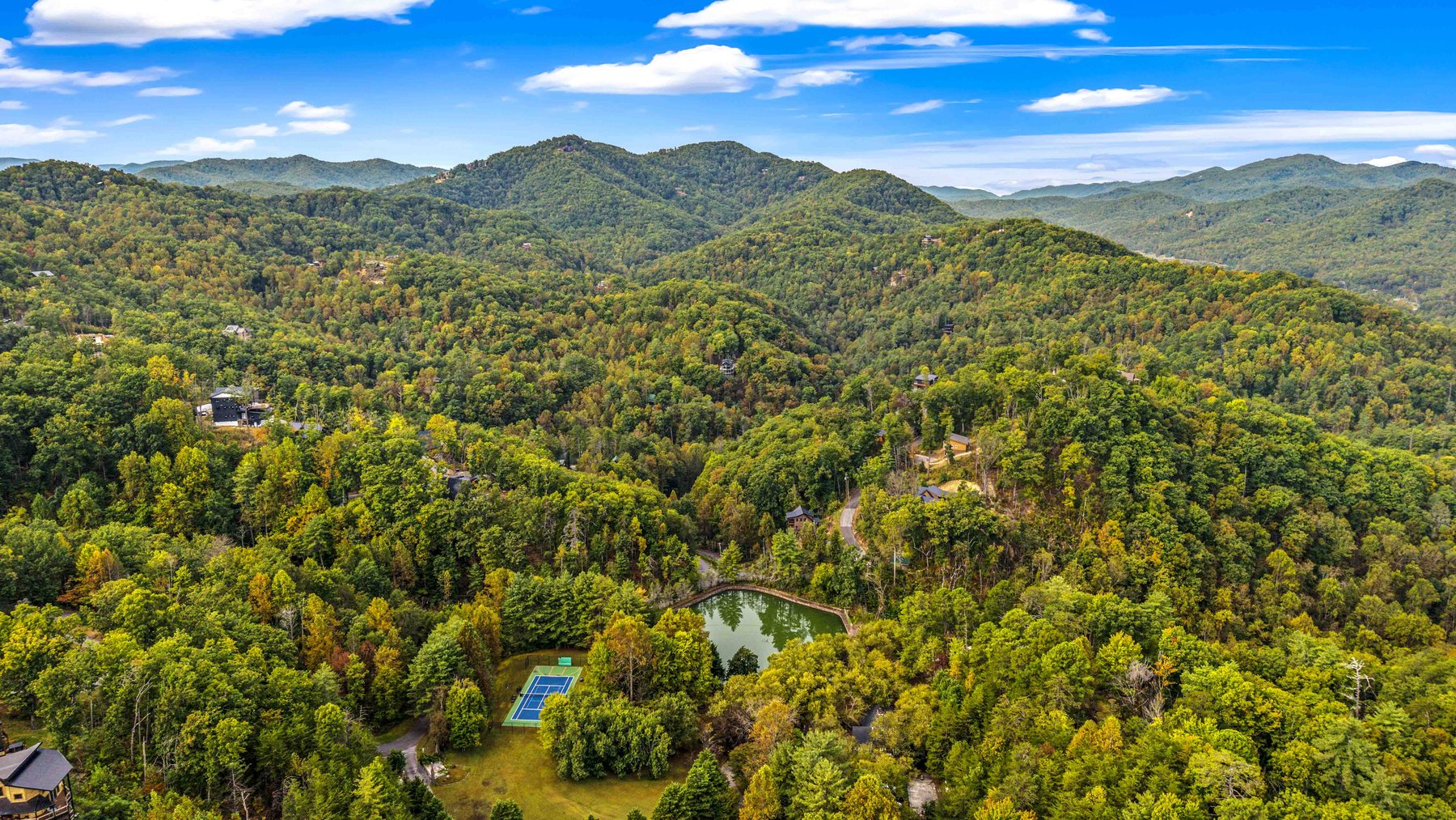 The Smoky Reserve — Mountain & Aerial View