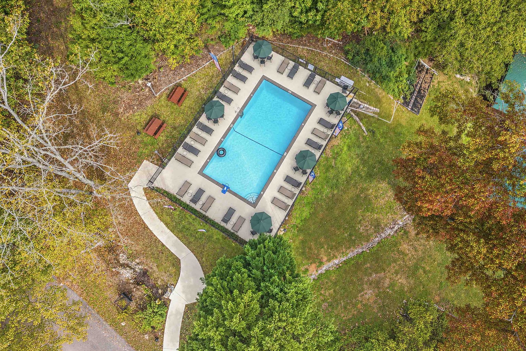 The Smoky Reserve — Mountain & Aerial View